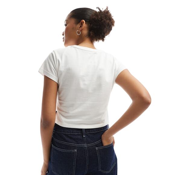 Converse Spray Paint Skull Graphic Boxy Cropped Tee, Women's Size Large, NWOT - Picture 3 of 9